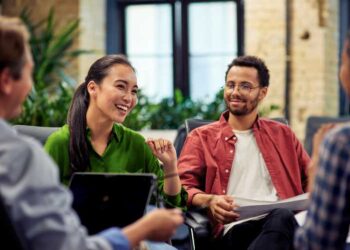 Who owns buyer renewals and expansions