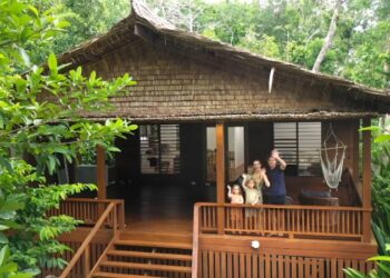 How a Household Lives Off-Grid in a Tropical Island Paradise