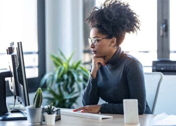 The ‘one CSM per $1M ARR’ rule is damaged. This is why and learn how to repair it.