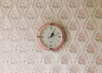 Gretchen Rubin Information: Save Time and Enhance Focus