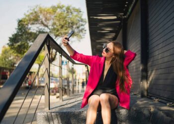 Navigating Narcissism: The Final Information to Thriving and Self-Safety