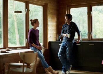 21 Examples of Wholesome Boundaries In Relationships