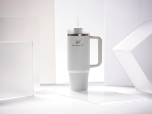 Stanley Quencher H2.0 Tumbler with Handle and Straw 30 oz | Flowstate 3-Position Lid | Cup Holder Compatible for Travel | Insulated Stainless Steel Cup | BPA-Free | Frost - Image 6