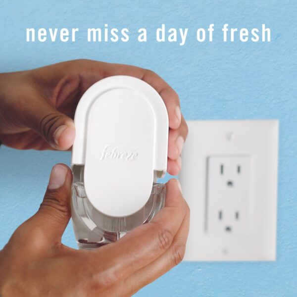 Febreze Plug In Air Freshener, Odor-Fighting Scented Oil Starter Kit, Air Fresheners for Home and Bathroom and Kitchen, Long Lasting for Strong Odors, Gain Original Scent, Warmer + 2 Refill - Image 9