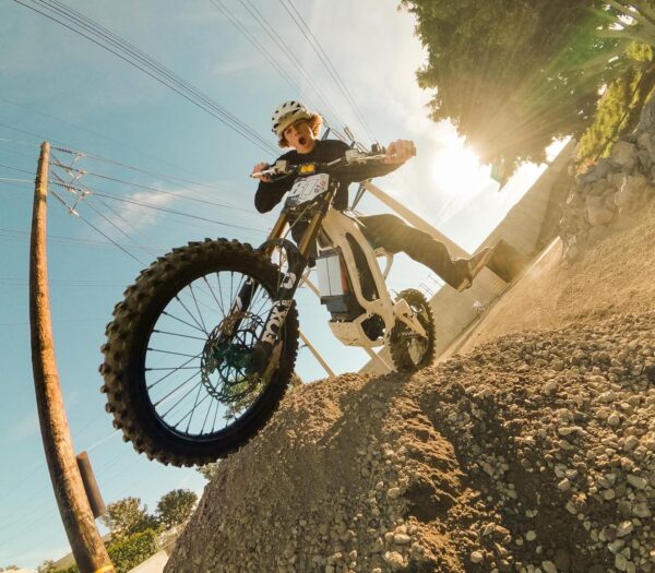 GoPro Limited Edition HERO13 Black in Polar White - Waterproof Action Camera with 5.3K60 Video, 27MP Photo - Image 10