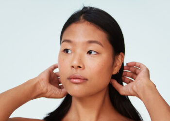 How To Even Pores and skin Tone: 7 Derm-Permitted Pure Ideas & Remedies