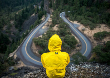 40 Quotes for Calming the Thoughts When You Arrive at a Crossroads in Life