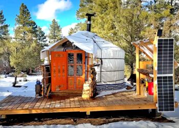 Dwelling Off-Grid in a $2,800 Mongolian Yurt