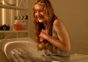 55 I Miss You Messages For Him (Phrases to Soften His Coronary heart)