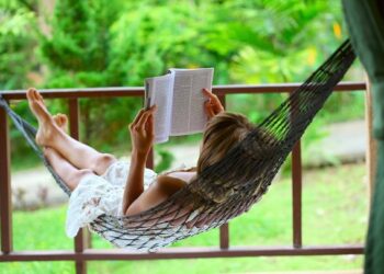 Get Extra Accomplished with (a Lot) Much less Stress: 12 Easy Habits