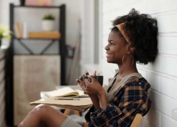 Push to unplug: the smartphone that helps folks keep away from digital overload – Optimistic Information