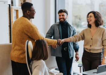 The Energy of Natural Networking in Coworking Areas