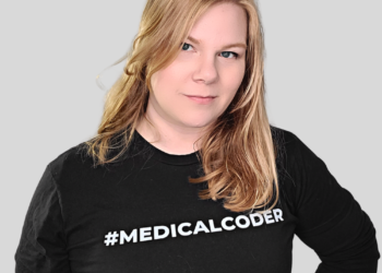 How Victoria Moll Constructed a Six-Determine Model in a Small Area of interest