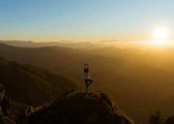 4 Efficient Methods to Begin Letting Go in Life At present