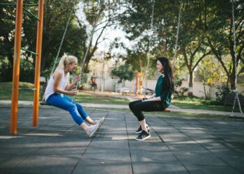 The right way to React (Step by Step) When Your Good friend Vents About Her Boyfriend