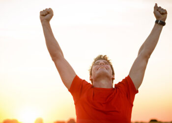 ‘Hold Pushing’ Quotes for New Motivation