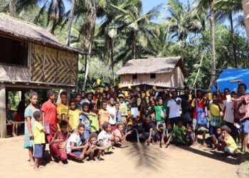 The daring mannequin stopping deforestation in its tracks