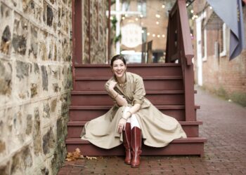 Tender Meets Robust on the Cowl of Verily