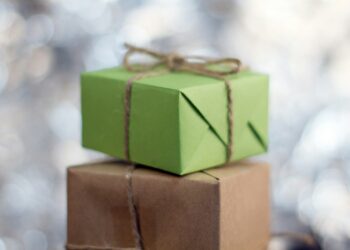 Gretchen Rubin’s Presents That Are Not Candles